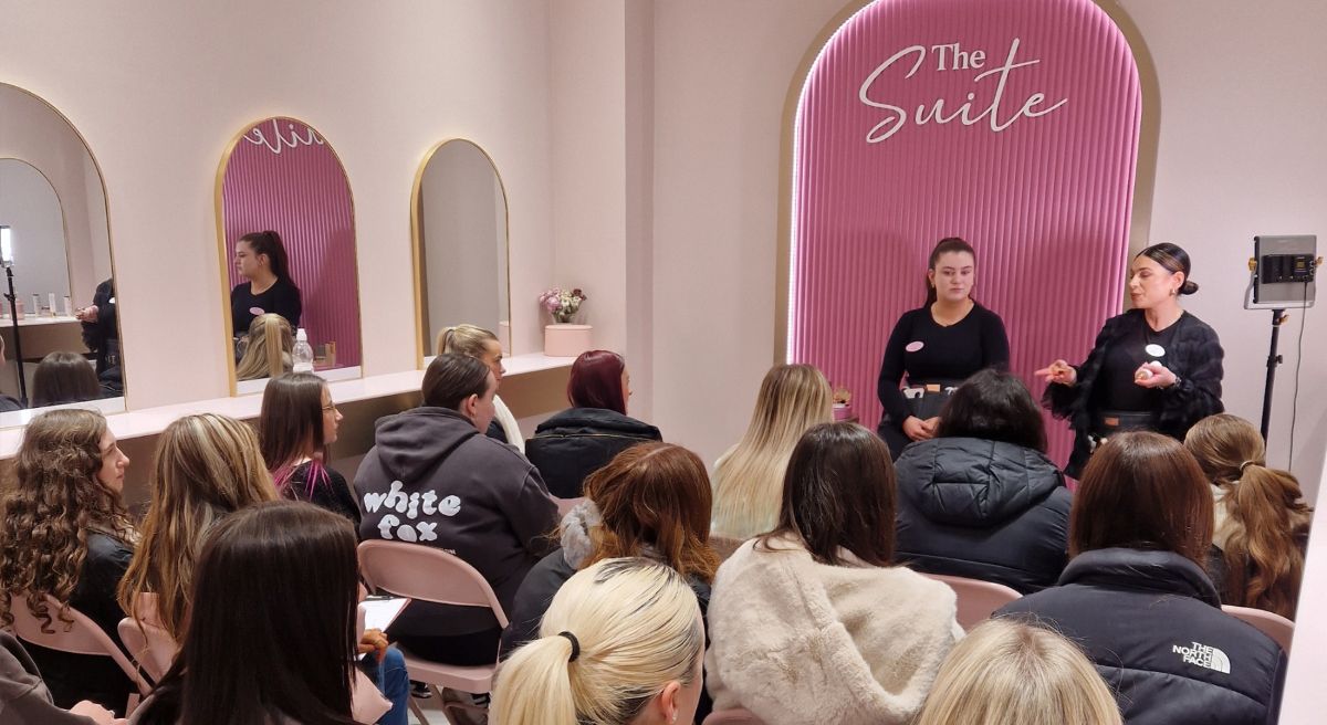 Level 2 TraineeshipNI in Beauty Therapy students attend masterclass.